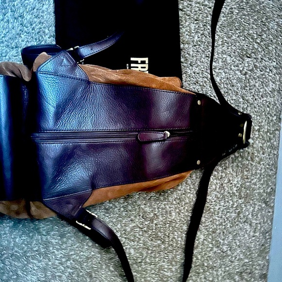 Frye Clara Suede Fringe Backpack bag. Super Rare ✨ - Picture 6 of 9